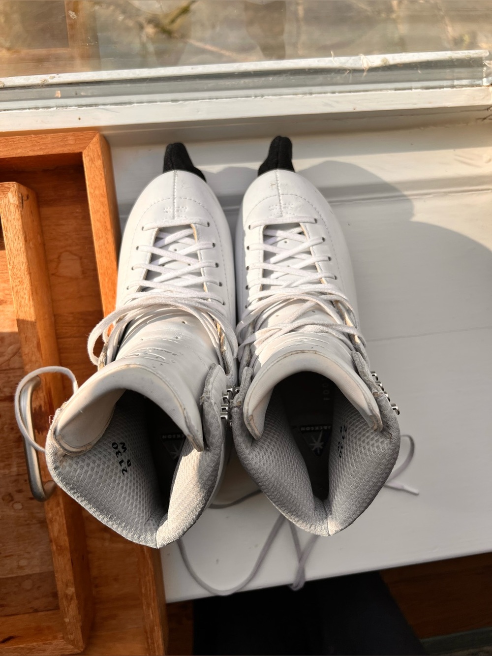 Jackson Figure Skates! - Picture 5 of 9